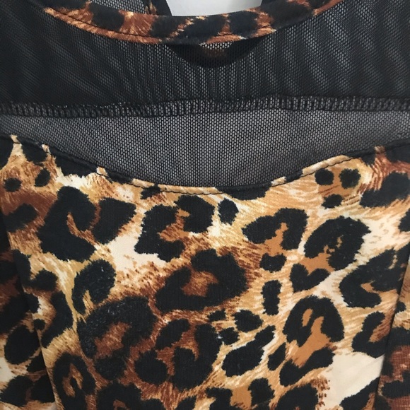 Vibe active wear top - Picture 2 of 5